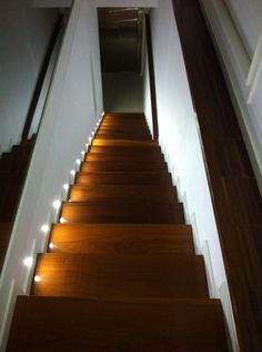 como-iluminar-escaleras